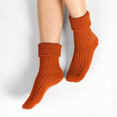 art.067 Skarpety DO SPANIA damskie 35-40 pistacjowy